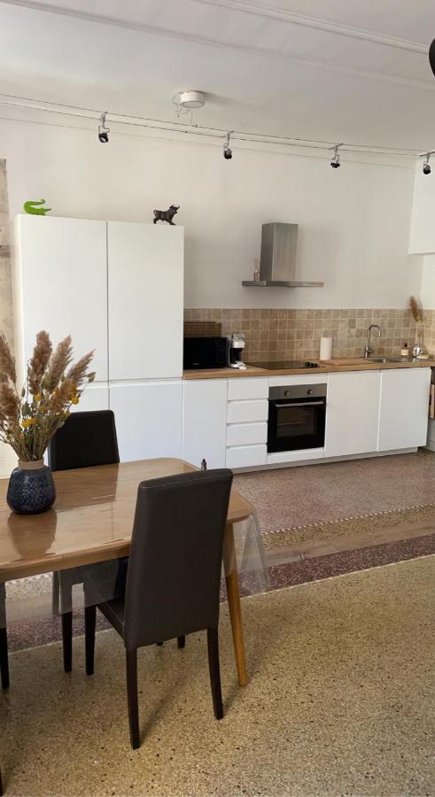 L'Ecrin Des Calquieres Apartment Nimes Ngoại thất bức ảnh